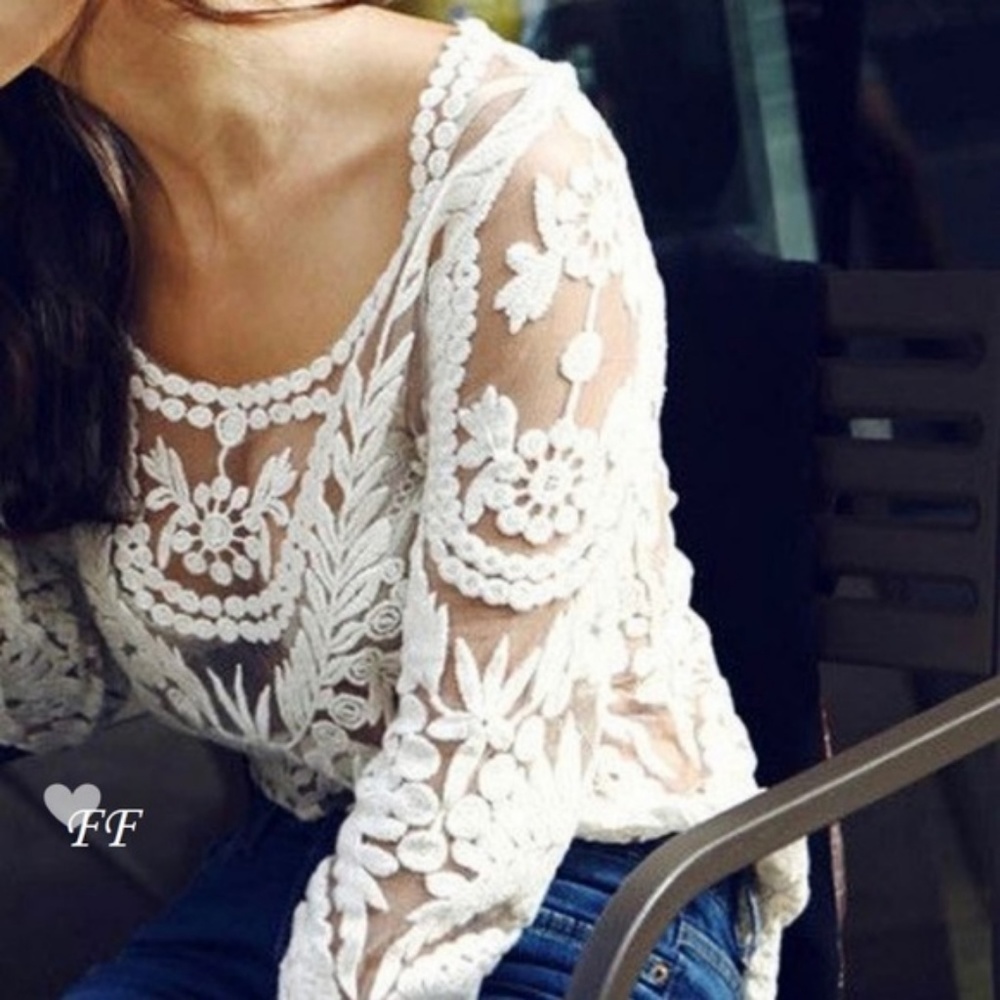 Boutique Bohemian Crochet Lace Long Sleeve Blouse - Picture 2 of 7